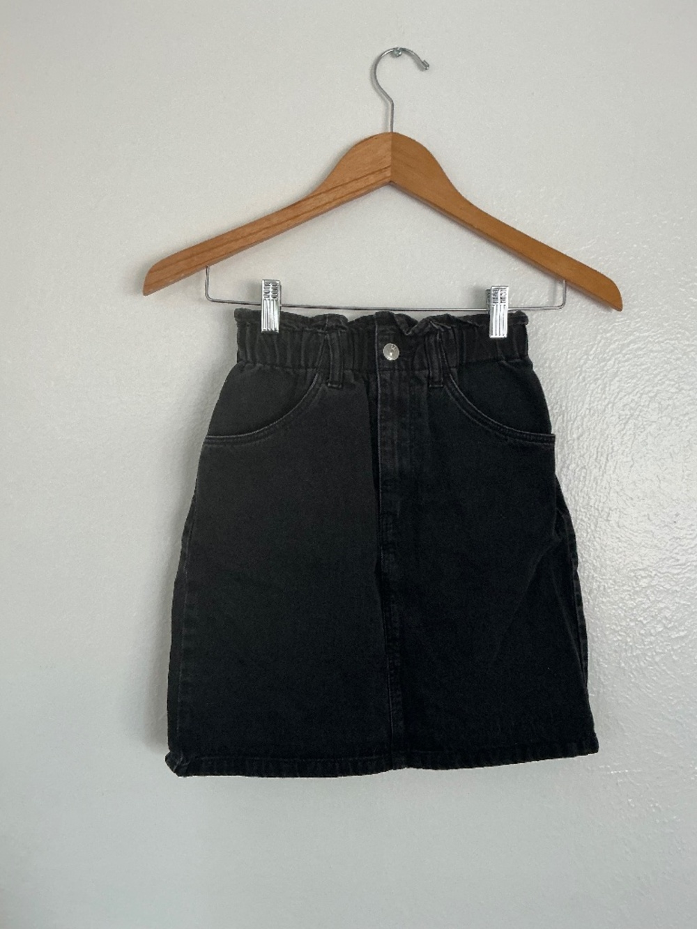 Divided by H&M Black Denim Paperbag Mini Skirt Sz 8